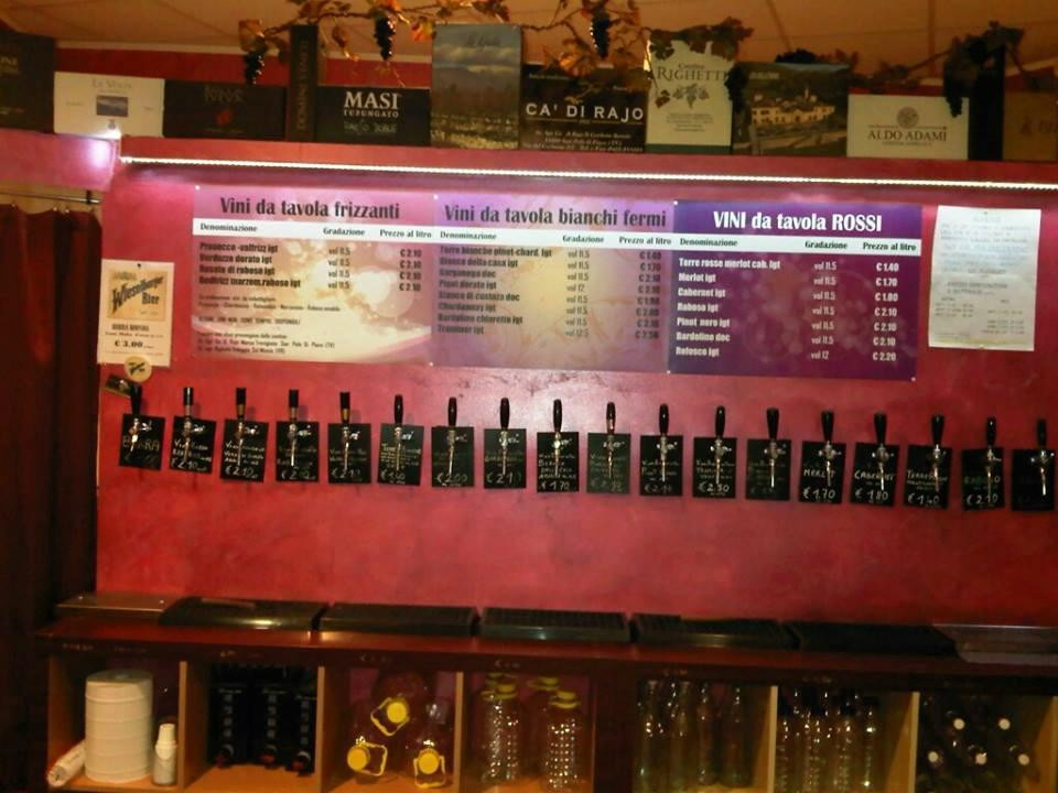 Piacere Divino Enoteca E Vini Sfusi-维罗纳必去景点