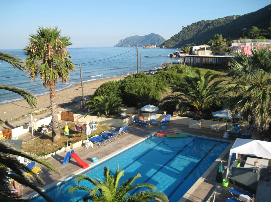 Louiza Apartments