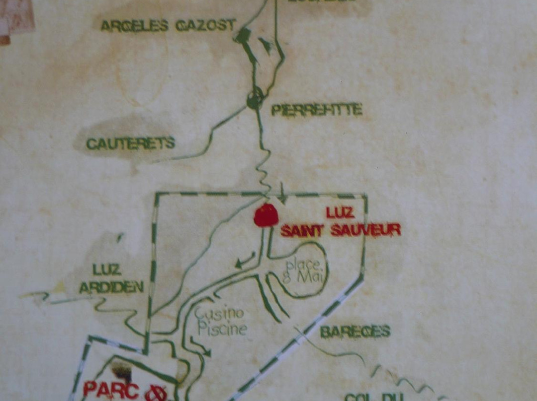 Parc Accrobranche En Chêne et Frêne-Luz-Saint-Sauveur必去景点