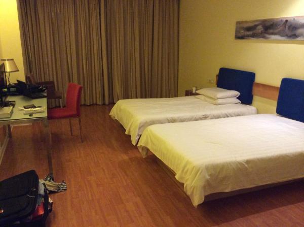 如家精选酒店（东葛路广西电视台店）-客卧