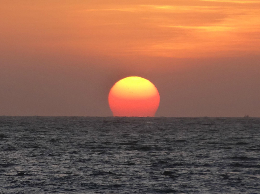 阿贡达海滩-雅高达必去景点