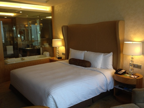 厦门磐基希尔顿酒店主图