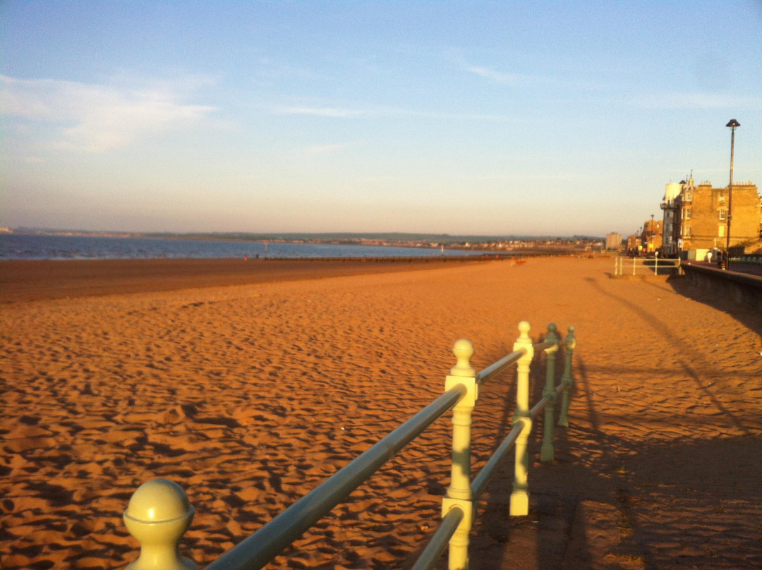 Portobello Beach-爱丁堡必去景点