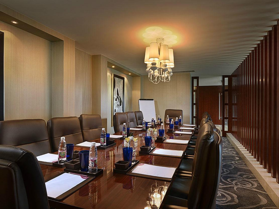 镇江兆和皇冠假日酒店主图