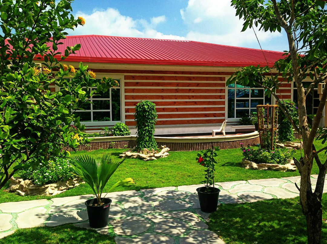 Hithadhoo Island餐馆和美食-Quench Restaurant