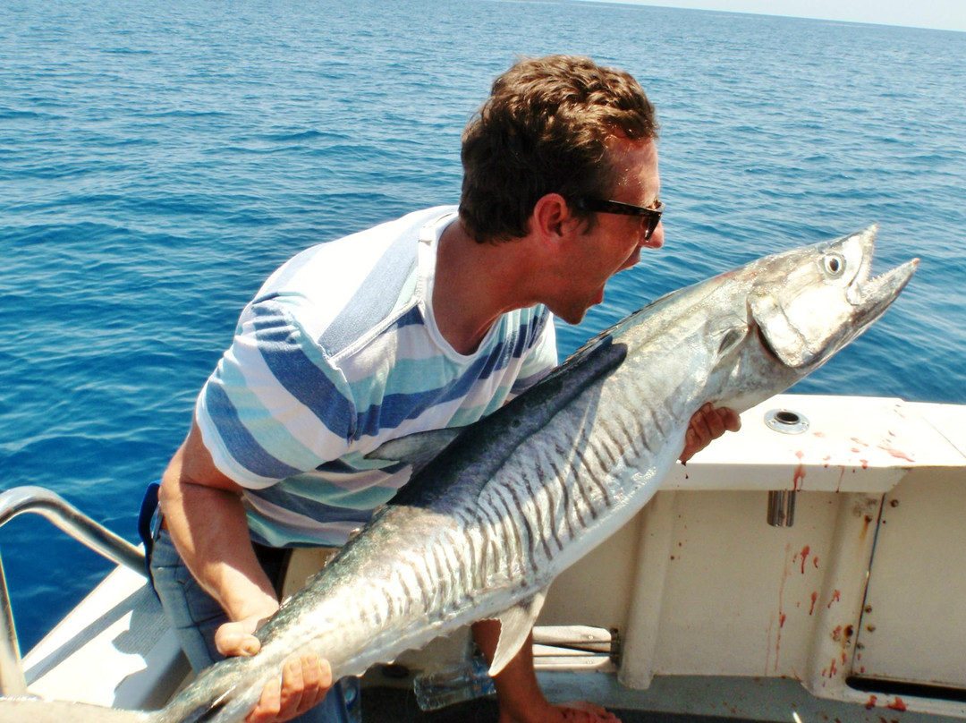 Cairns Reef Fishing-凯恩斯必去景点