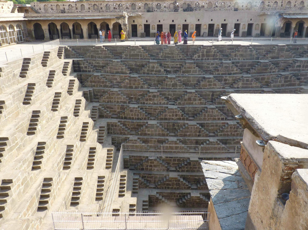 Chand Baori (Step well)景点图片