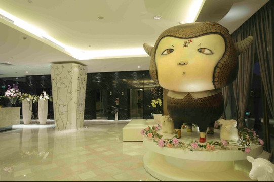 水舞悦氏酒店主图