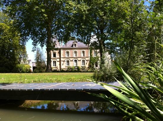 Chateau du Beugnon-餐饮