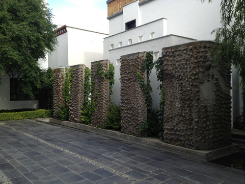 拉萨福朋喜来登酒店主图