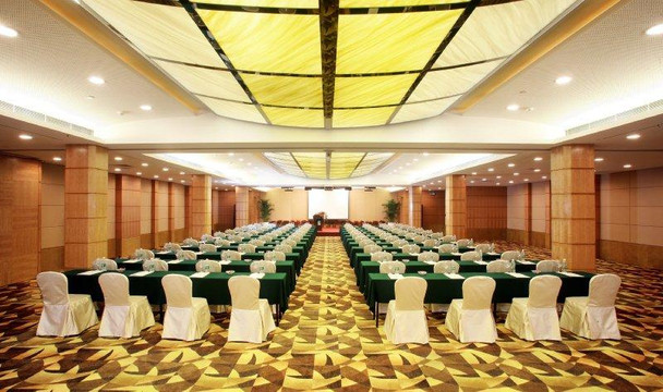 流花宾馆（广州火车站地铁站白马服装城店）主图