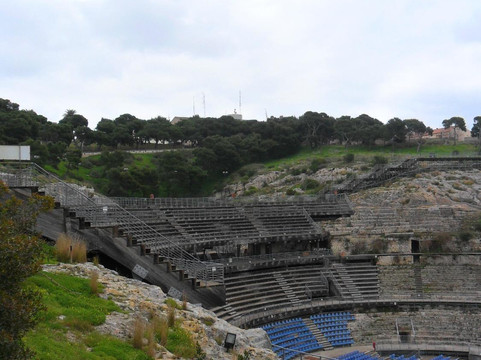 Roman Amphitheatre of Cagliari-卡利亚里省必去景点