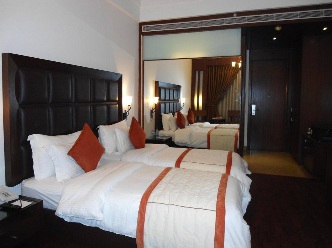 里根塔酒店及会议中心主图