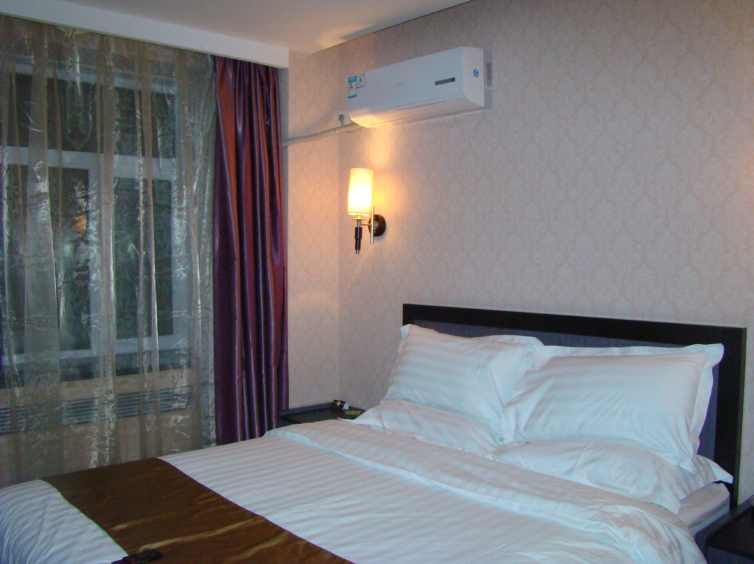 速8酒店哈尔滨中央大街店主图