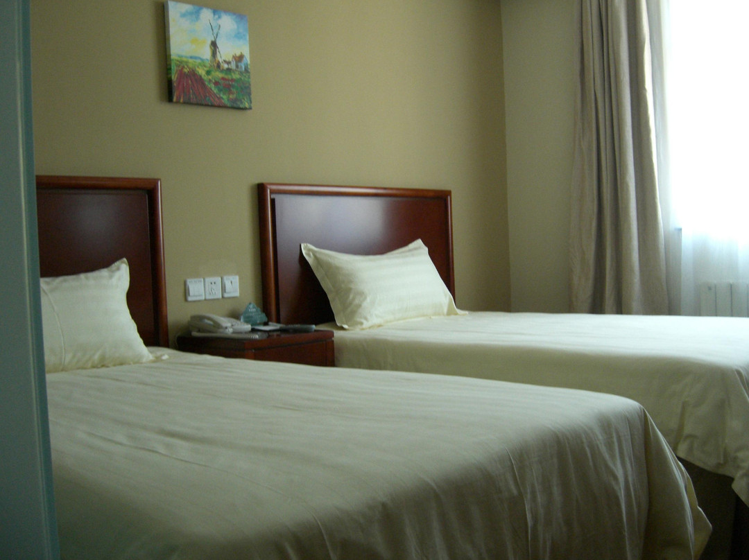 格林豪泰天津南京路步行街商务酒店主图