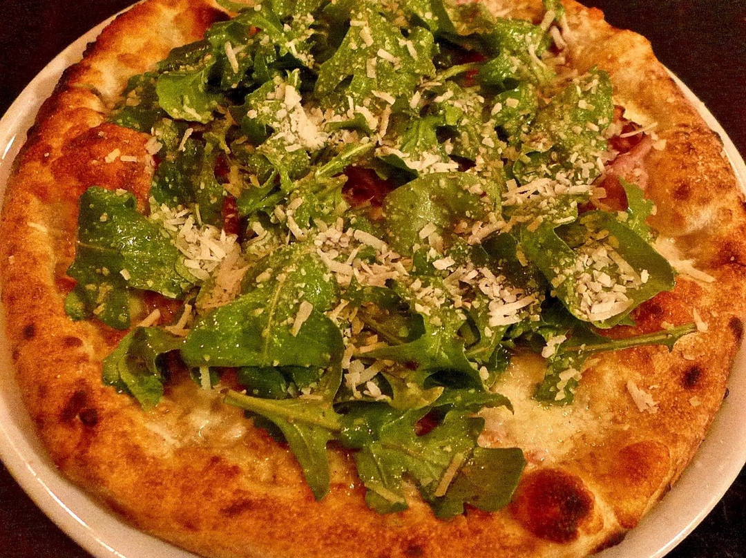 Kensington餐馆和美食-Benchmark Pizzeria