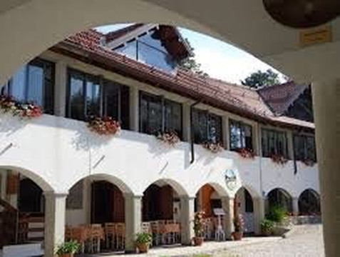 Imponzo餐馆和美食-La Polse Di Cougnes