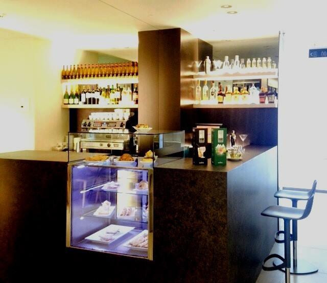 Lounge Bar主图