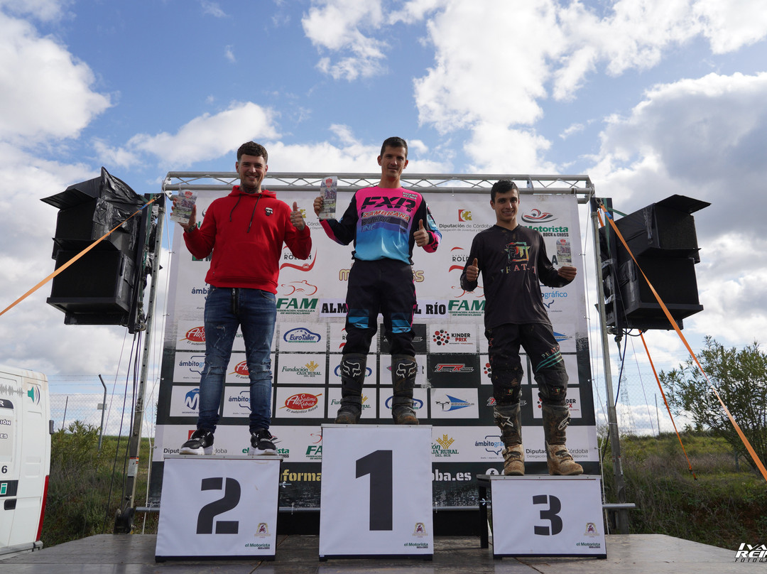 Circuito Motocross Internacional " El Pinillo" (Alfonso Luna)景点图片