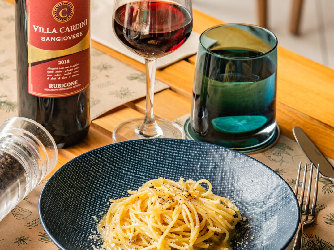 Lago Tropical Italian Bistro