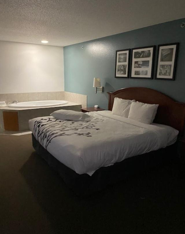 Sleep Inn & Suites Mount Vernon主图