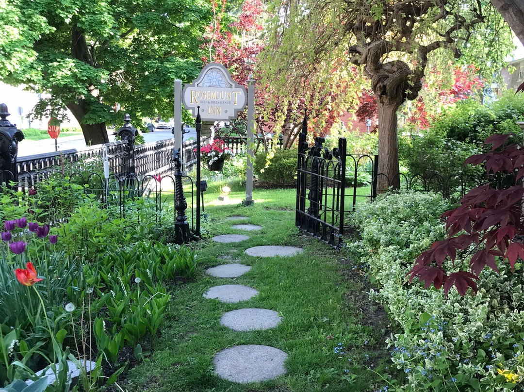 罗斯蒙特宾馆主图