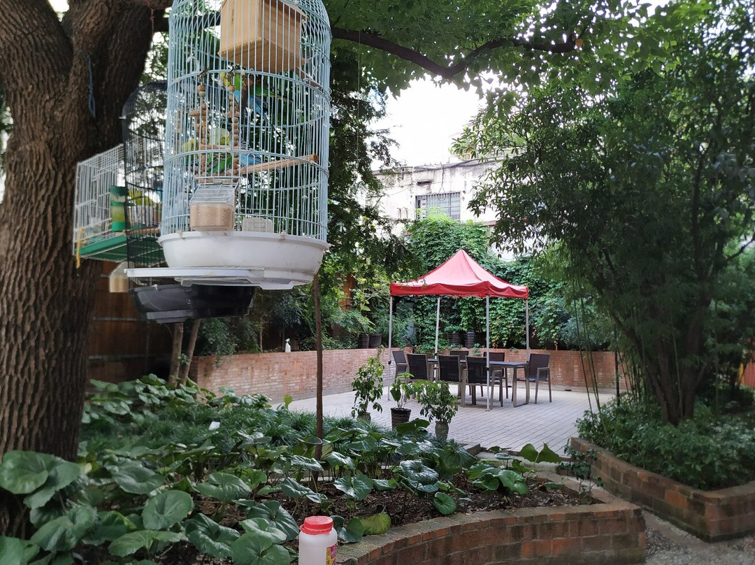 福地大酒店(上海新天地马当路地铁站店)主图