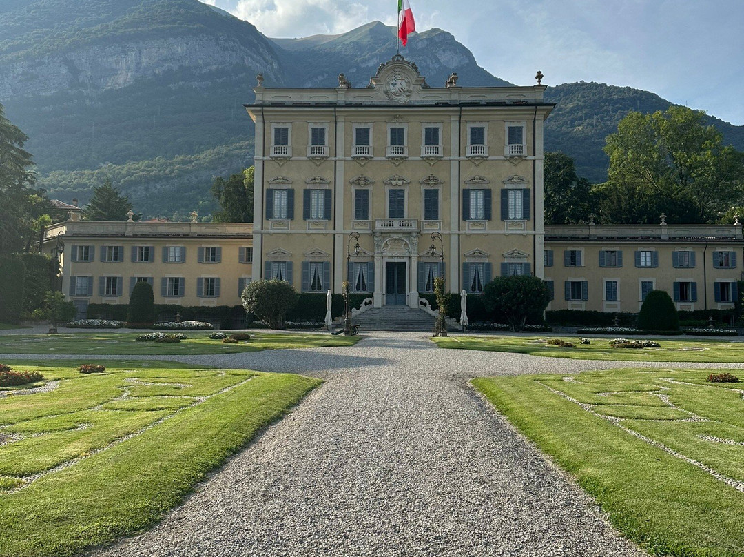Villa Sola Busca - complesso-特雷梅佐必去景点