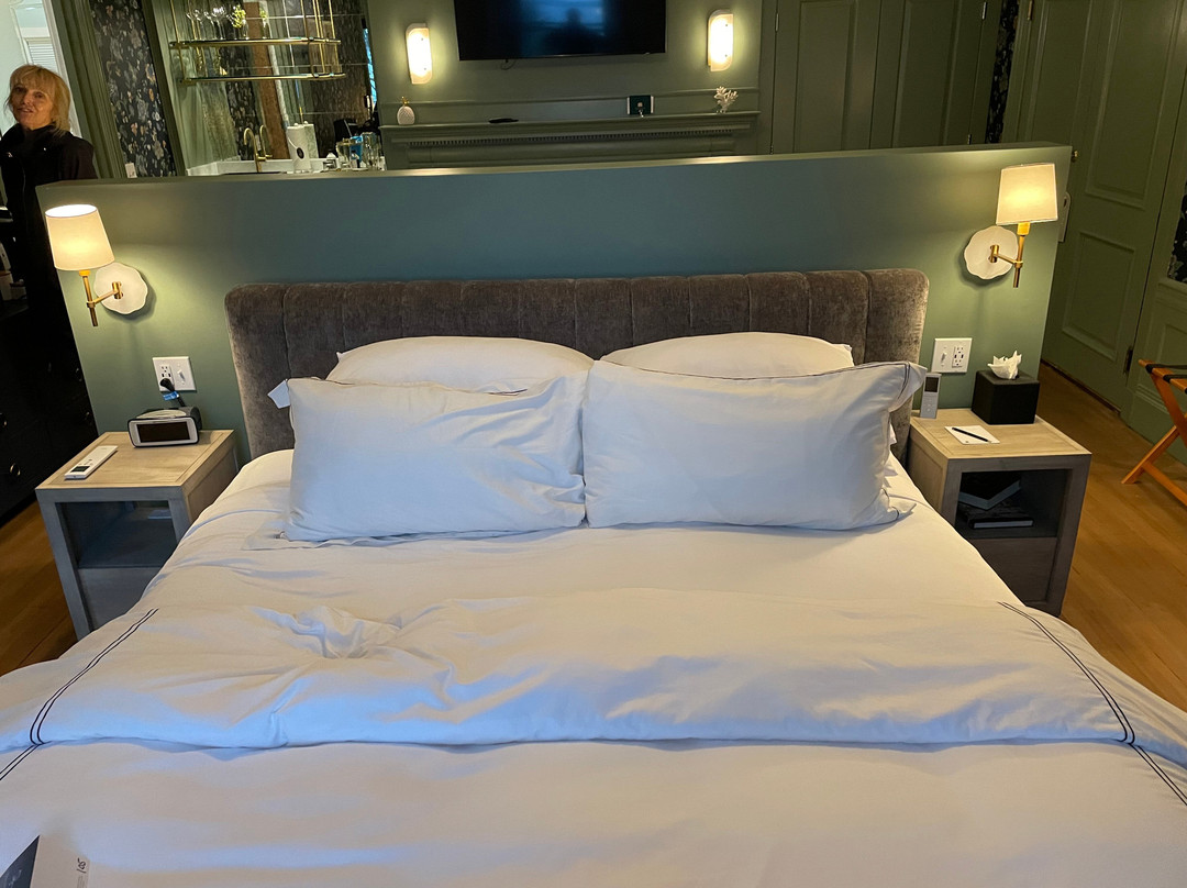 Balance Rock Inn主图