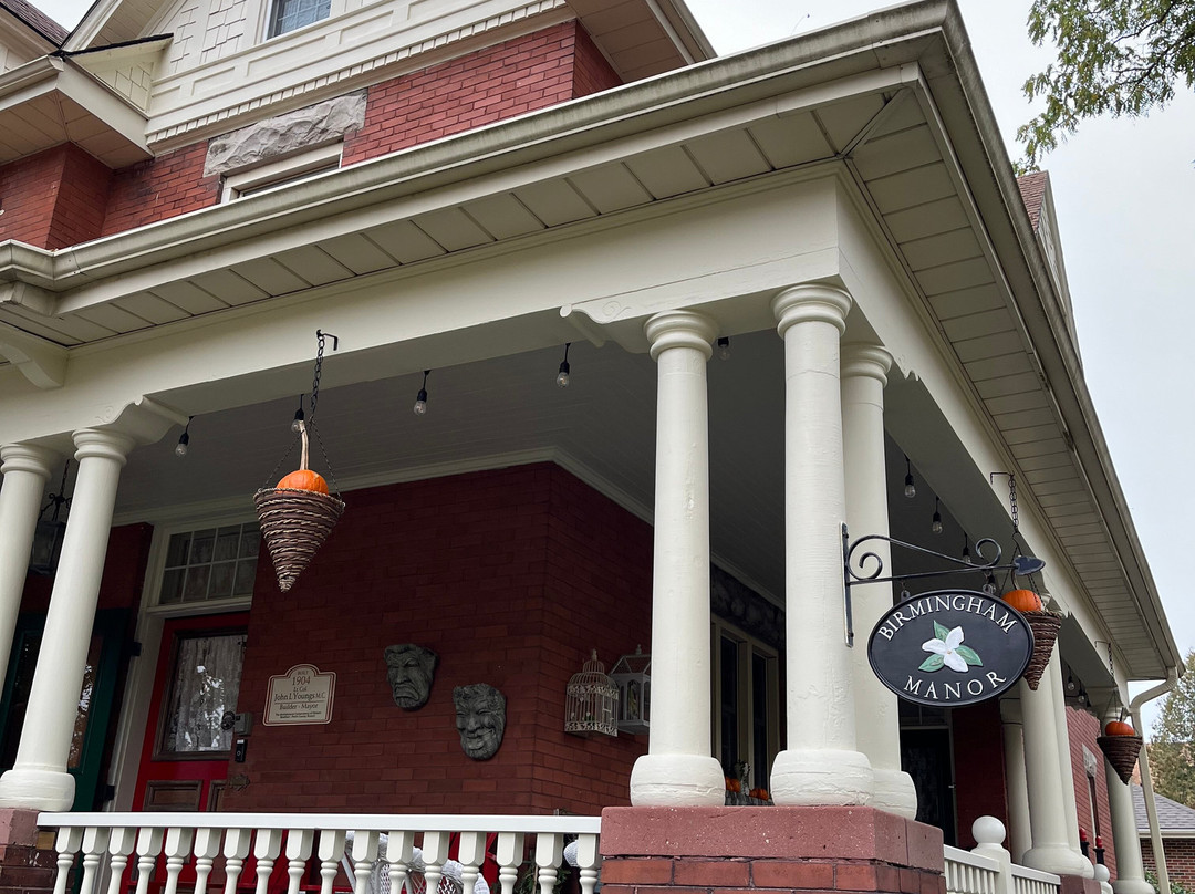 Birmingham Manor Bed and Breakfast主图