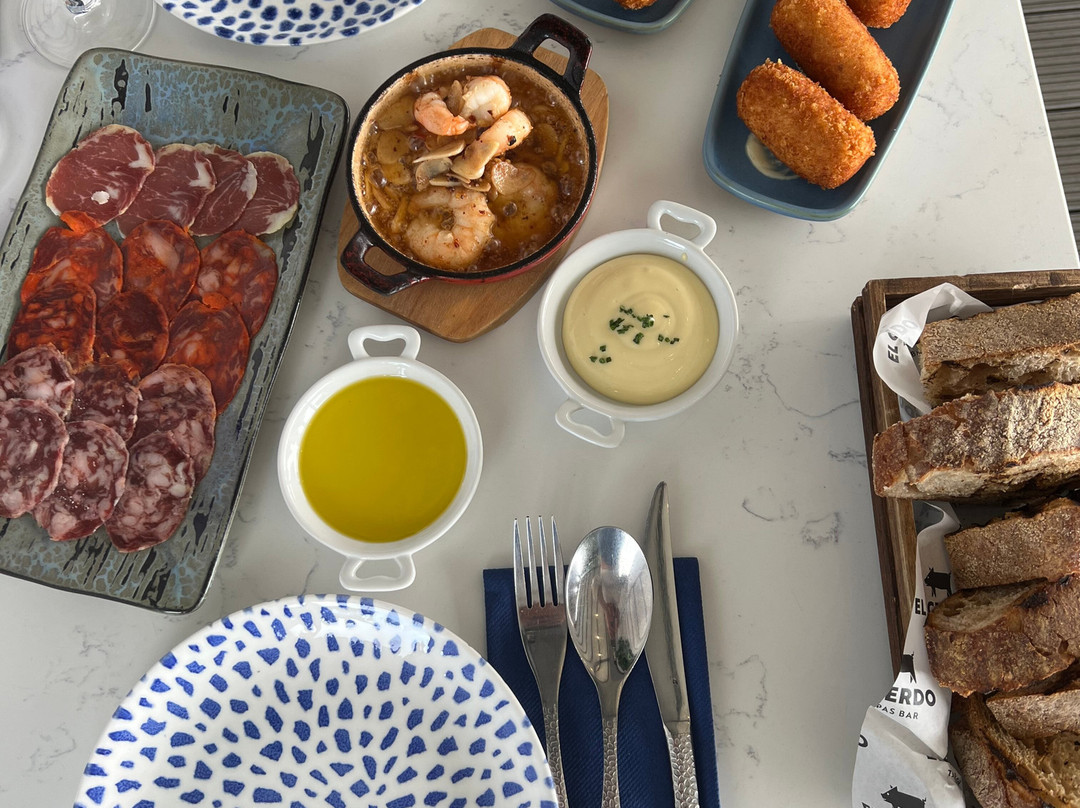 Bourne End餐馆和美食-El Cerdo Tapas Bar, Bourne End