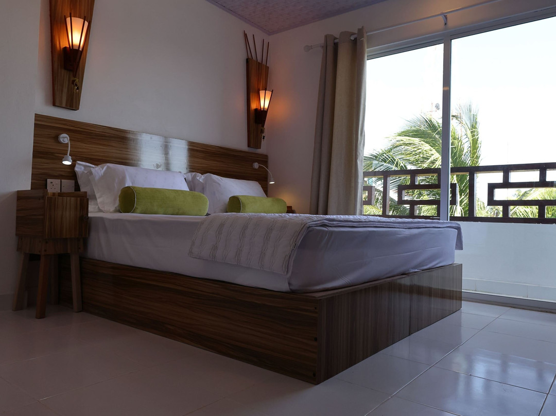 Batuta Maldives Fourson