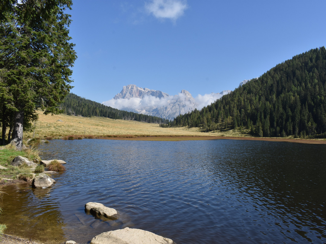 Lago di Calaita景点图片