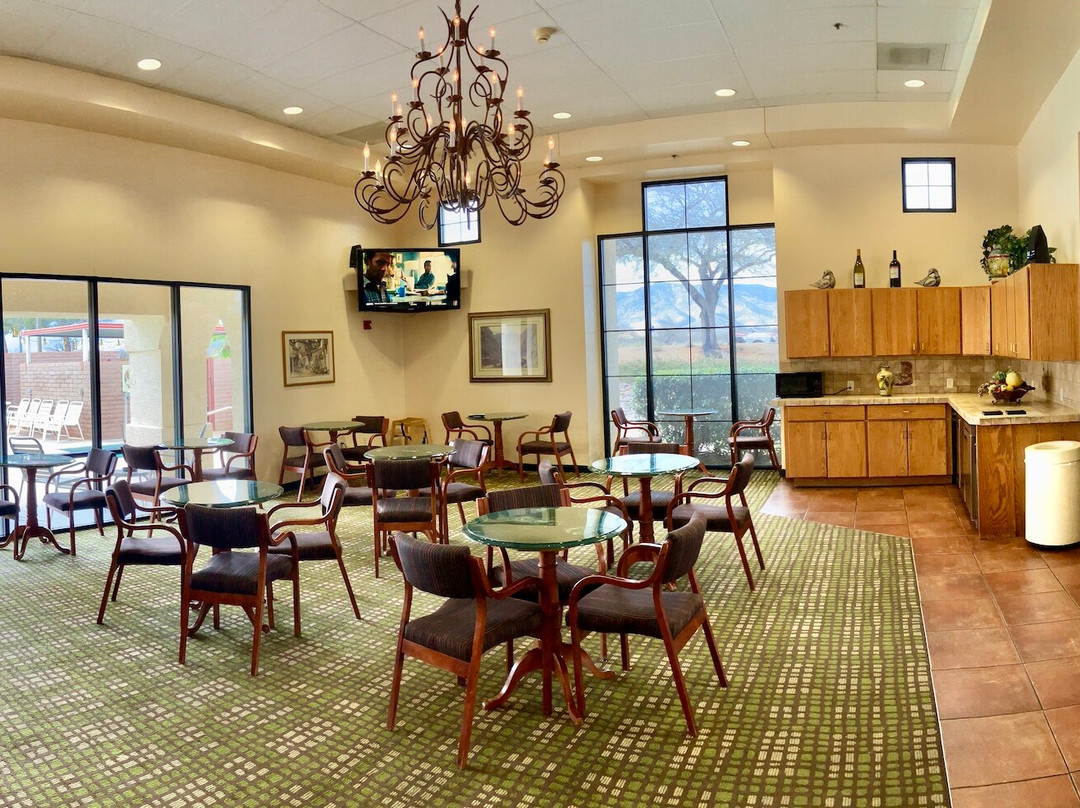 Gateway Studio Suites主图