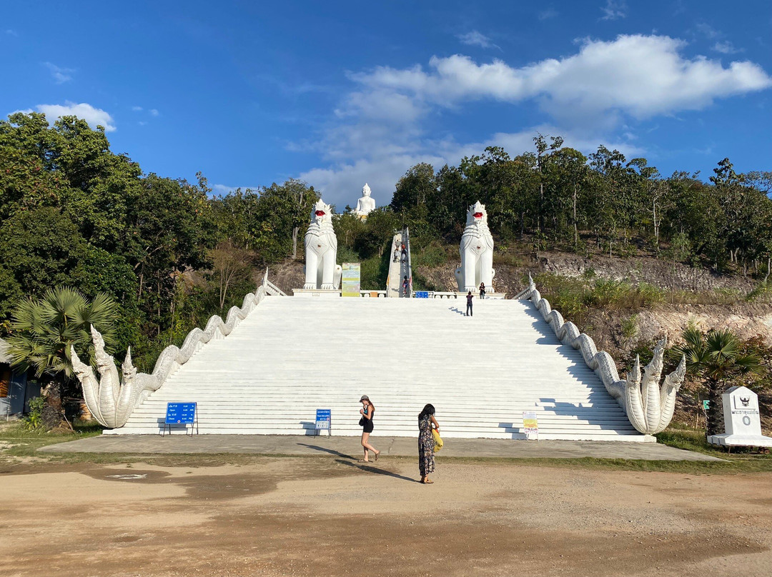 Big Buddha Statue-拜县必去景点