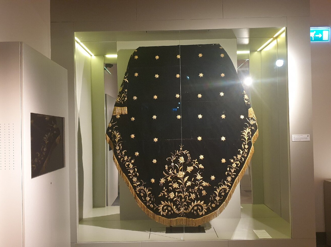 Museo Azul de la Semana Santa-洛尔卡必去景点