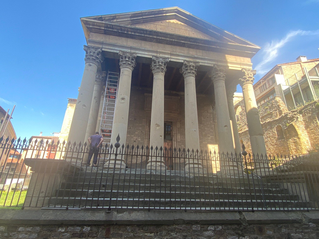 Templo Romano de Vic-维克必去景点