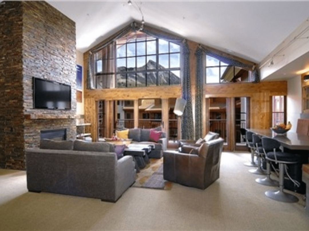 Lodge at Mountaineer Square主图