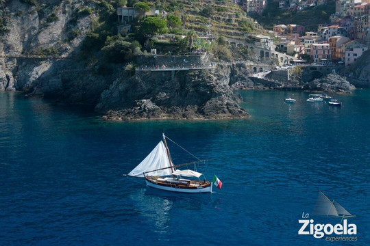 La Zigoela boat tours
