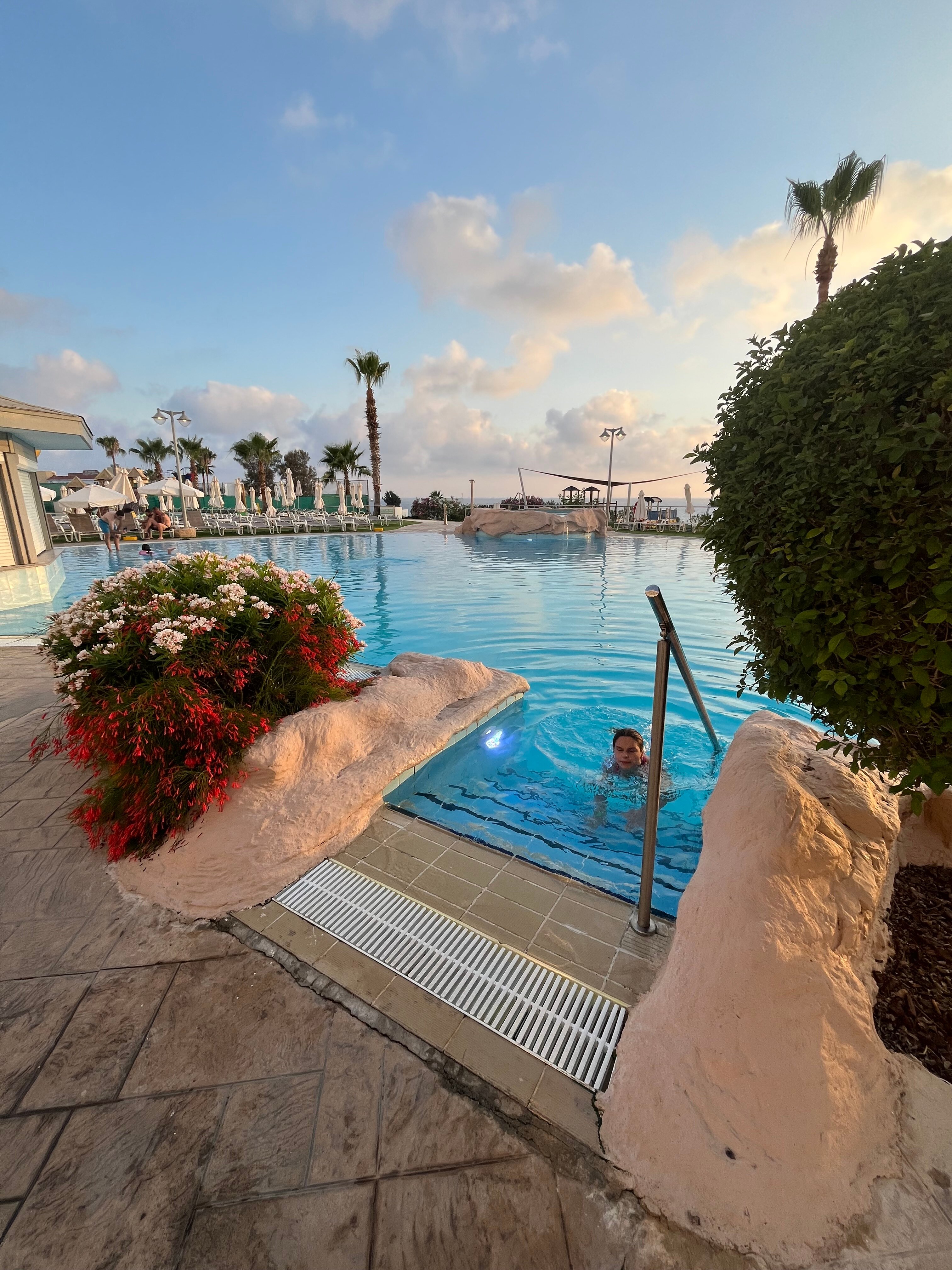 Leonardo Laura Beach & Splash Resort-泳池