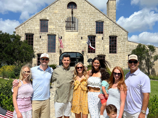 Hill Country Excursions & Wine Tours-弗雷德里克斯堡必去景点