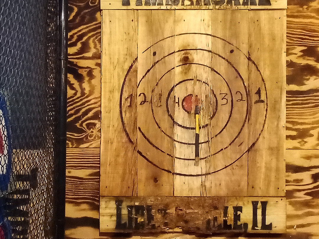 Timberjaxe Axe Lounge-Libertyville必去景点