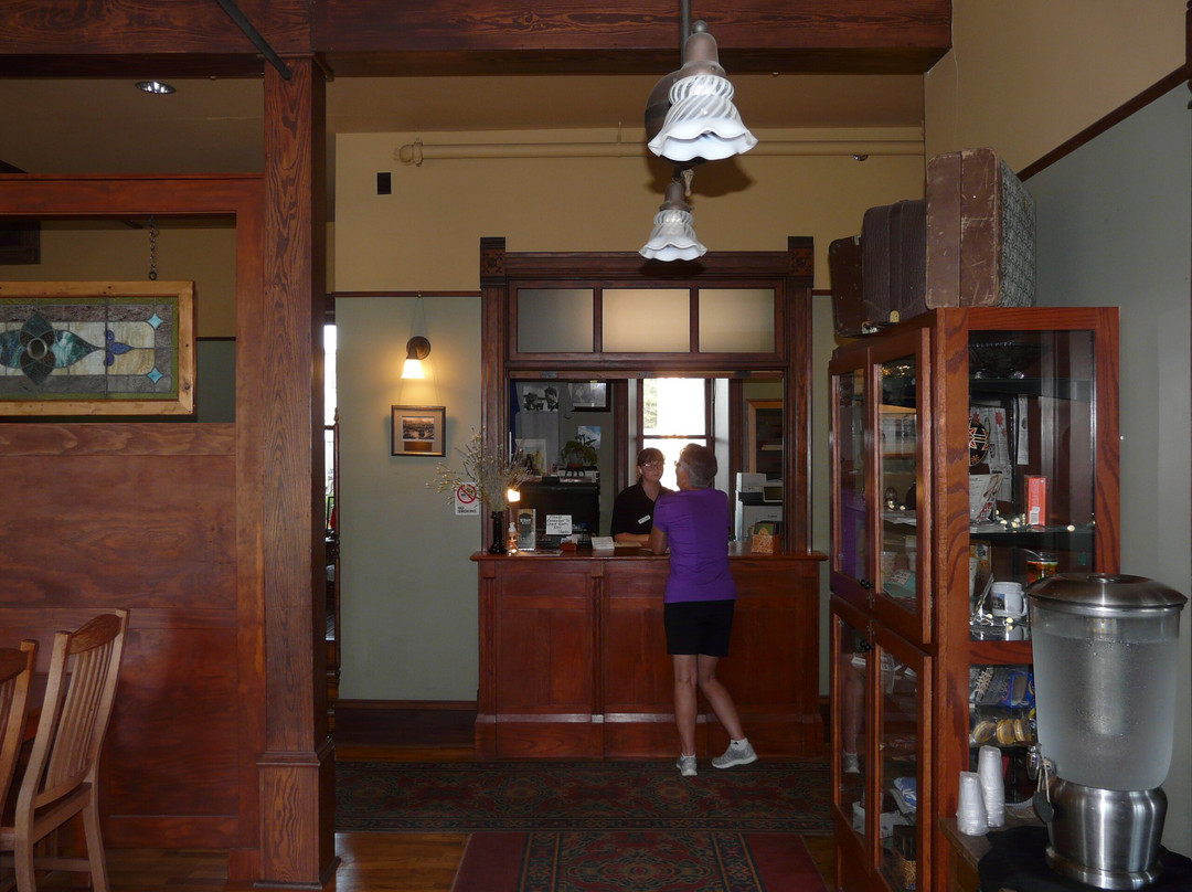 Midland Railroad Hotel & Restaurant主图