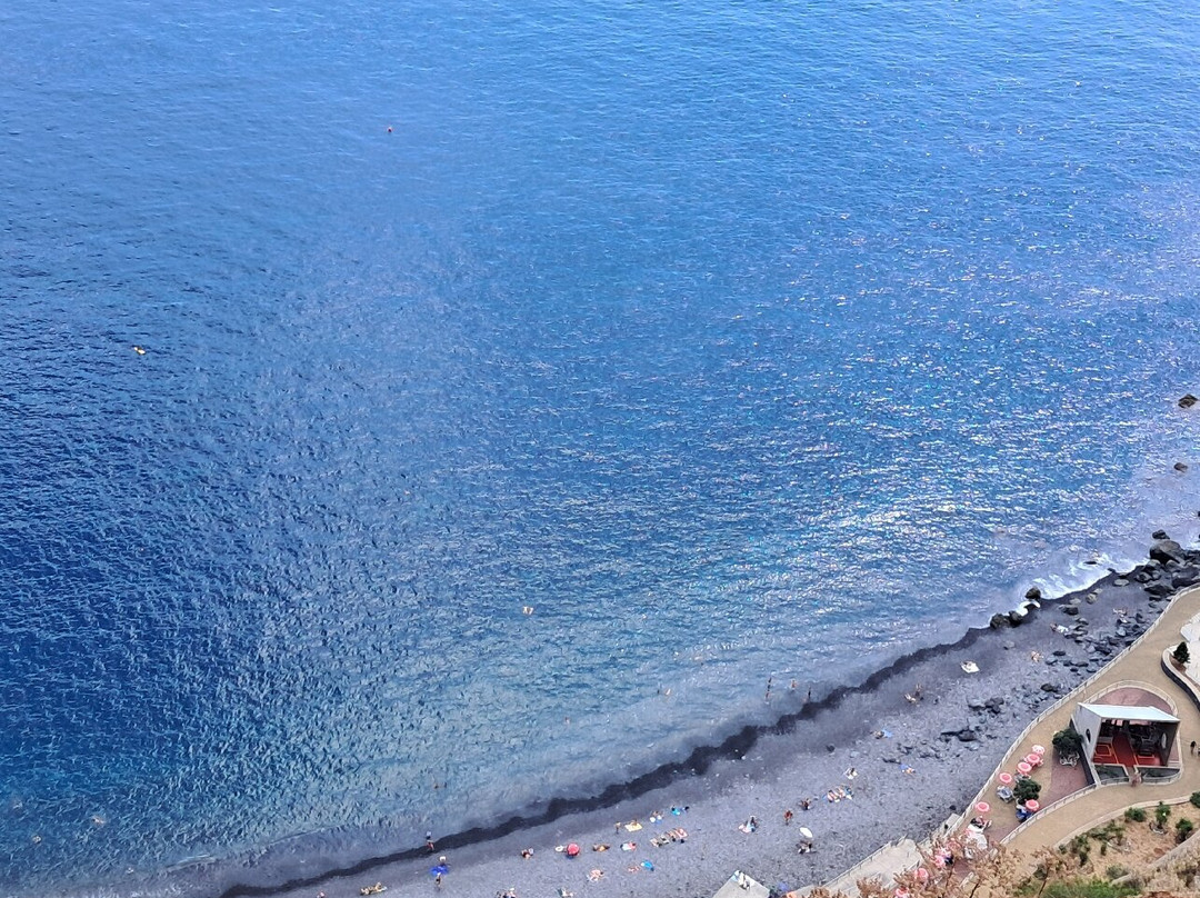 Praia do Porto do Seixal-Seixal必去景点