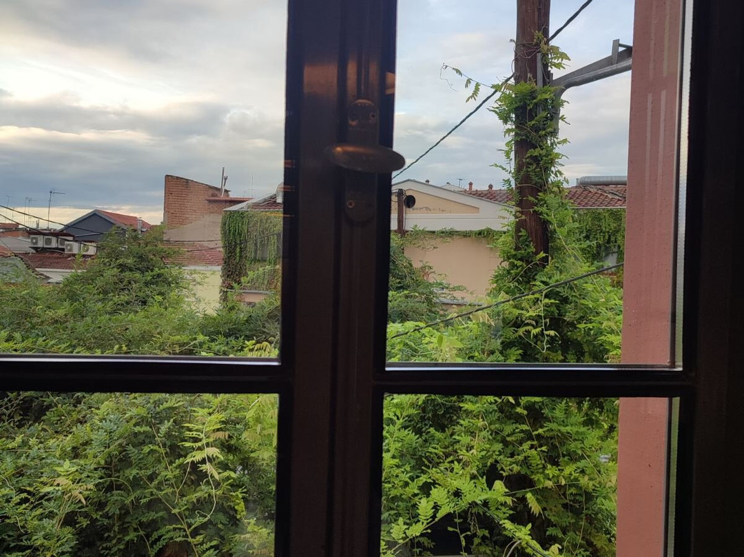 Kivotosbar-韦里亚必去景点