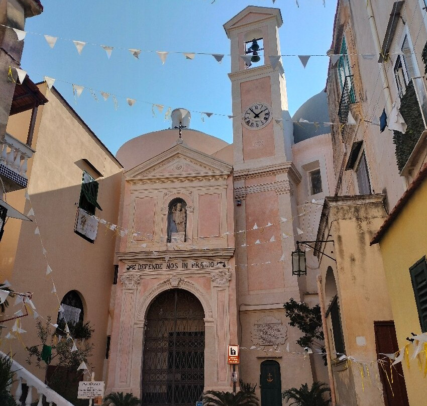 Abbazia San Michele Arcangelo-普罗奇达必去景点