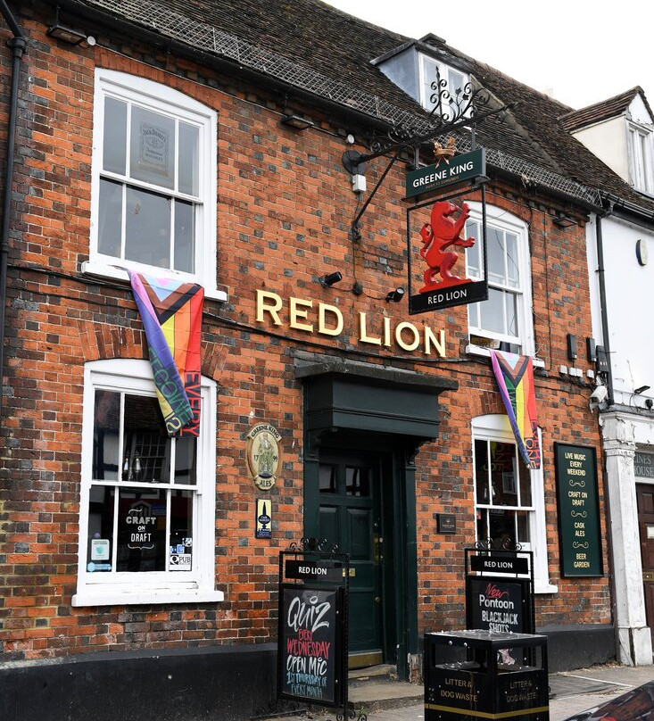 Red Lion景点图片