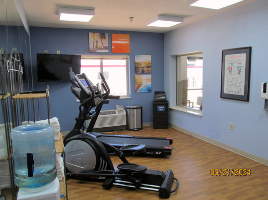 Comfort Inn & Suites主图