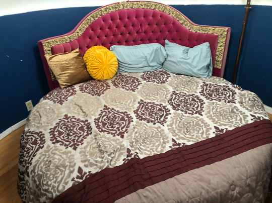 Henderson Castle主图