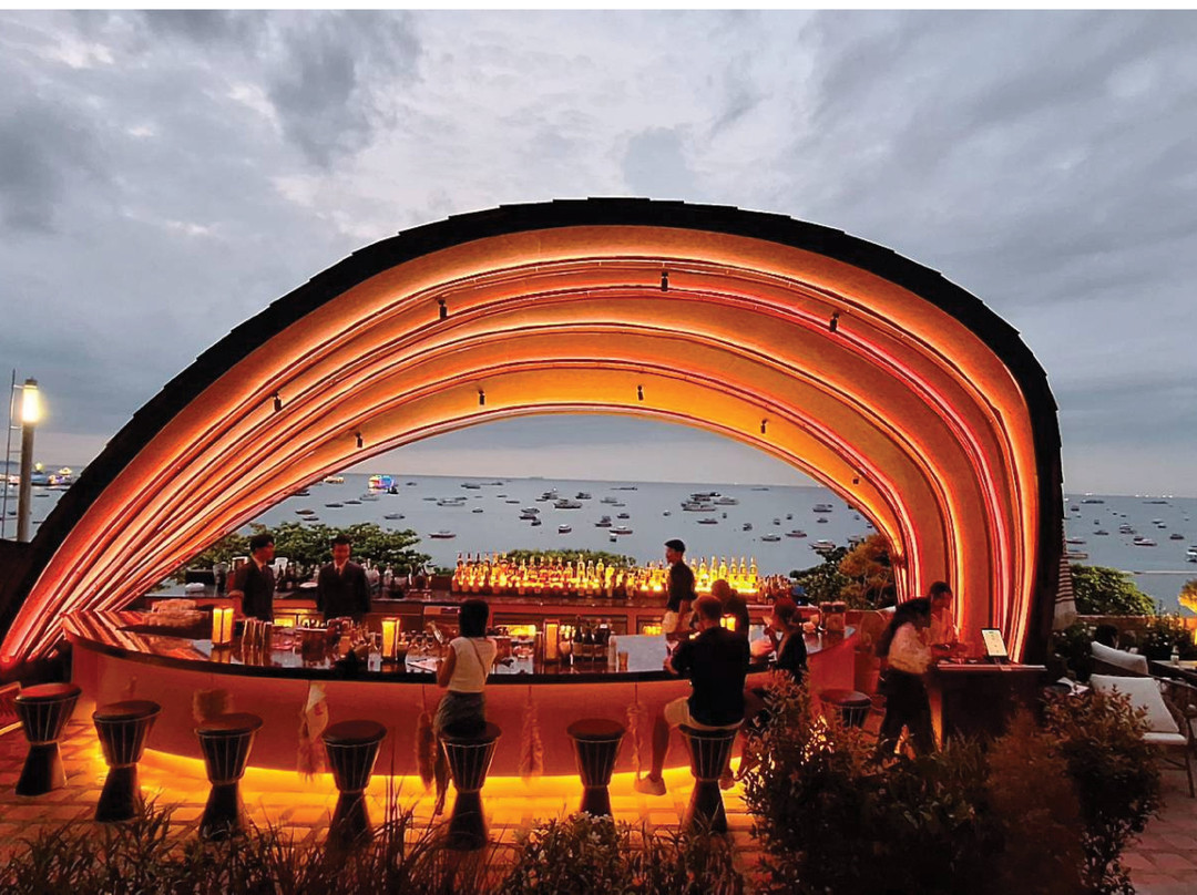 Moonwhale Pattaya